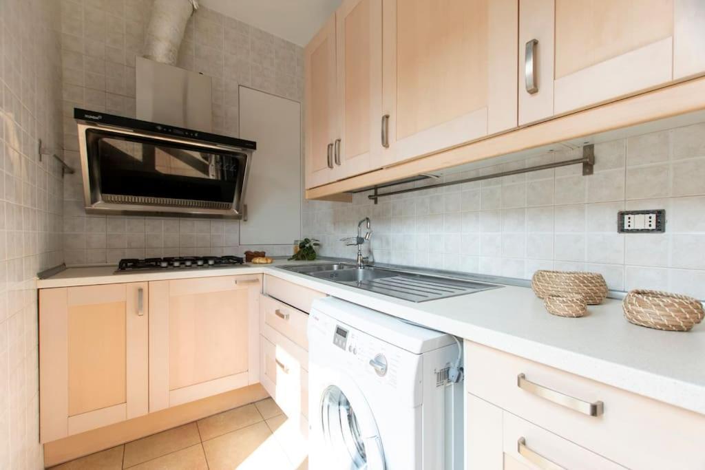 We Home - Sarpi House - Milano Buitenkant foto